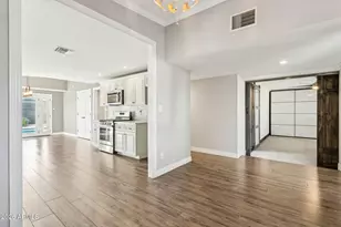 3725 E Paradise Dr, Phoenix, AZ 85028 - Photo 4