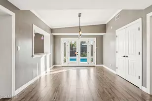 3725 E Paradise Dr, Phoenix, AZ 85028 - Photo 28