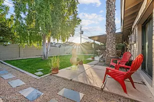 8543 E Jackrabbit Rd, Scottsdale, AZ 85250 - Photo 36