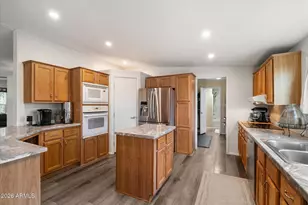 31008 N 165th Dr, Surprise, AZ 85387 - Photo 8