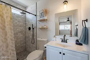 3015 E Dahlia Dr, Phoenix, AZ 85032 - Photo 38