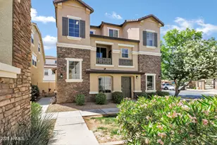 945 W Wendy Way, Gilbert, AZ 85233 - Photo 1