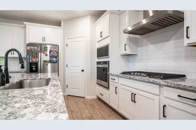 4219 W Nora Drive, San Tan Valley, AZ 85144 - Photo 16