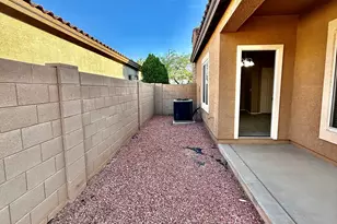 14841 W Desert Hills Dr, Surprise, AZ 85379 - Photo 28
