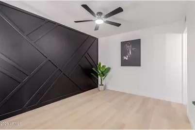 2432 W Eugie Avenue W, Phoenix, AZ 85029 - Photo 20