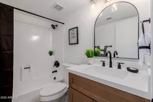 2432 W Eugie Ave W, Phoenix, AZ 85029 - Photo 22