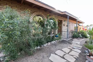 1107 N July Cir, Mesa, AZ 85203 - Photo 6