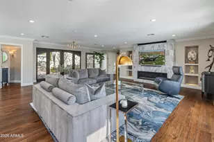 2521 E Marshall Ave, Phoenix, AZ 85016 - Photo 8