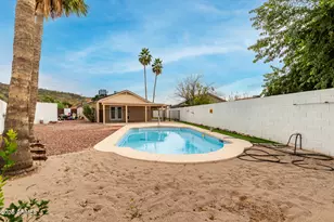 22616 N 31st Dr, Phoenix, AZ 85027 - Photo 2