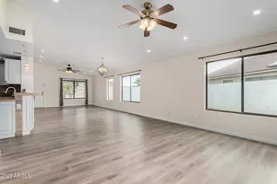 22616 N 31st Dr, Phoenix, AZ 85027 - Photo 10