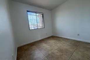 7967 W Highland Ave, Phoenix, AZ 85033 - Photo 8