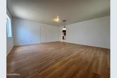 7967 W Highland Avenue, Phoenix, AZ 85033 - Photo 16