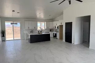 37691 W San Juan Ave, Tonopah, AZ 85354 - Photo 32
