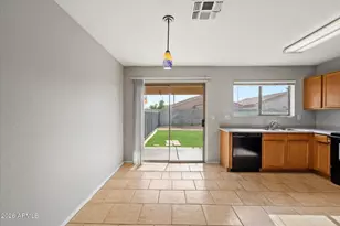 11865 W Edgemont Ave, Avondale, AZ 85392 - Photo 6