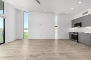 531 E Willetta St, Phoenix, AZ 85004 - Photo 6