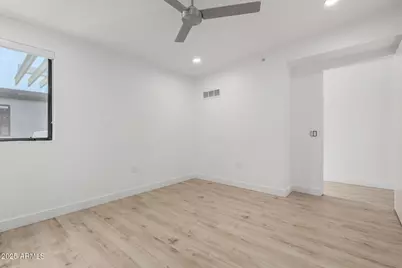 531 E Willetta Street #Unit 303, Phoenix, AZ 85004 - Photo 14