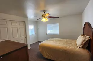 2233 E Behrend Dr, Phoenix, AZ 85024 - Photo 24