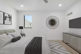 531 E Willetta St, Phoenix, AZ 85004 - Photo 12