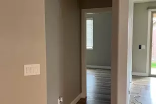 21251 E Creekside Dr, Queen Creek, AZ 85142 - Photo 12