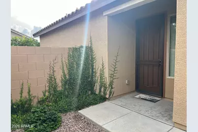 21251 E Creekside Drive, Queen Creek, AZ 85142 - Photo 2
