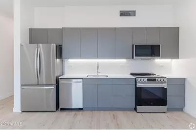 531 E Willetta Street #Unit 205, Phoenix, AZ 85004 - Photo 1