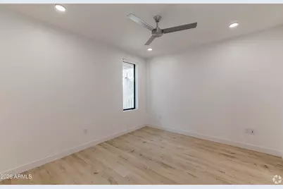 531 E Willetta Street #205, Phoenix, AZ 85004 - Photo 4