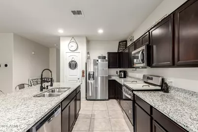 30793 W Clarendon Avenue, Buckeye, AZ 85396 - Photo 12