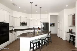 35707 N 34th Ln, Phoenix, AZ 85086 - Photo 8