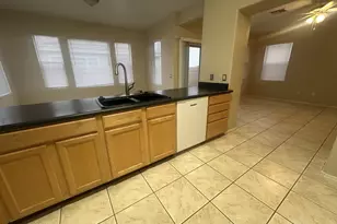 8759 E Kiva Ave, Mesa, AZ 85209 - Photo 20