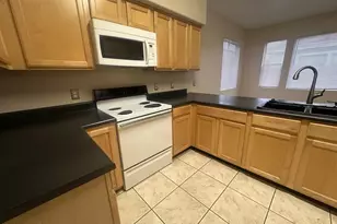 8759 E Kiva Ave, Mesa, AZ 85209 - Photo 18