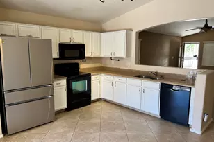 43669 W Wild Horse Trail, Maricopa, AZ 85138 - Photo 4