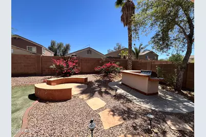 43669 W Wild Horse Trail, Maricopa, AZ 85138 - Photo 16