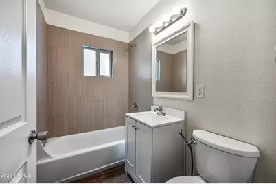 7956 W Glendale Avenue #1, Glendale, AZ 85303 - Photo 12