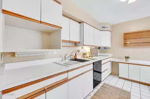 4630 N 68th St, Scottsdale, AZ 85251 - Photo 2