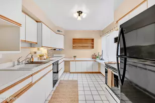 4630 N 68th St, Scottsdale, AZ 85251 - Photo 16