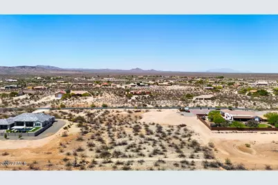 21420 W Vista Royale Drive #25, Wickenburg, AZ 85390 - Photo 10