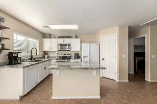 17009 W Marconi Ave, Surprise, AZ 85388 - Photo 16