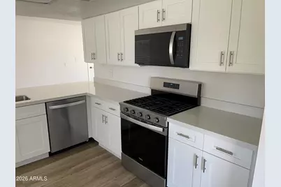 12418 N 24th Avenue, Phoenix, AZ 85029 - Photo 8