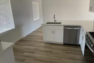 12418 N 24th Ave, Phoenix, AZ 85029 - Photo 10