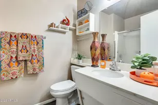 10879 W Thunderbird Blvd, Sun City, AZ 85351 - Photo 18