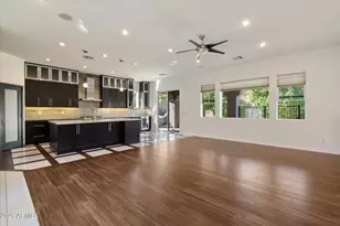 26036 N 85th Dr, Peoria, AZ 85383 - Photo 8