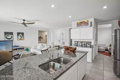 36203 W San Alvarez Avenue W, Maricopa, AZ 85138 - Photo 10