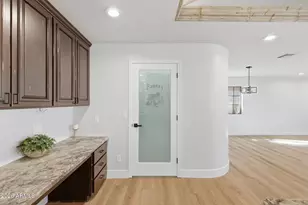 2112 E Laurel St, Mesa, AZ 85213 - Photo 16