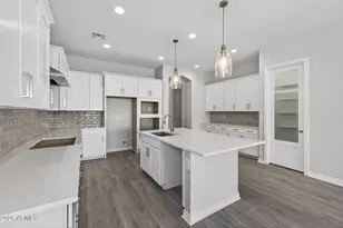 22452 E Cattle Dr, Queen Creek, AZ 85142 - Photo 16