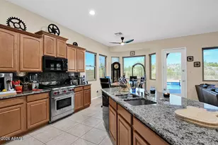 9325 S 179th Dr, Goodyear, AZ 85338 - Photo 14