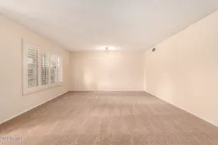 10510 W Concho Cir, Sun City, AZ 85373 - Photo 10