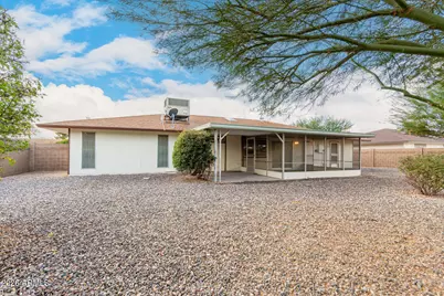 10510 W Concho Circle, Sun City, AZ 85373 - Photo 32