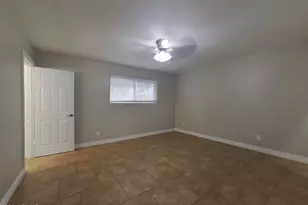 8130 N 55th Ave, Glendale, AZ 85302 - Photo 8