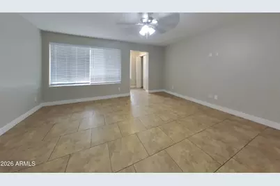 8130 N 55th Avenue, Glendale, AZ 85302 - Photo 2