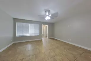 8130 N 55th Ave, Glendale, AZ 85302 - Photo 2